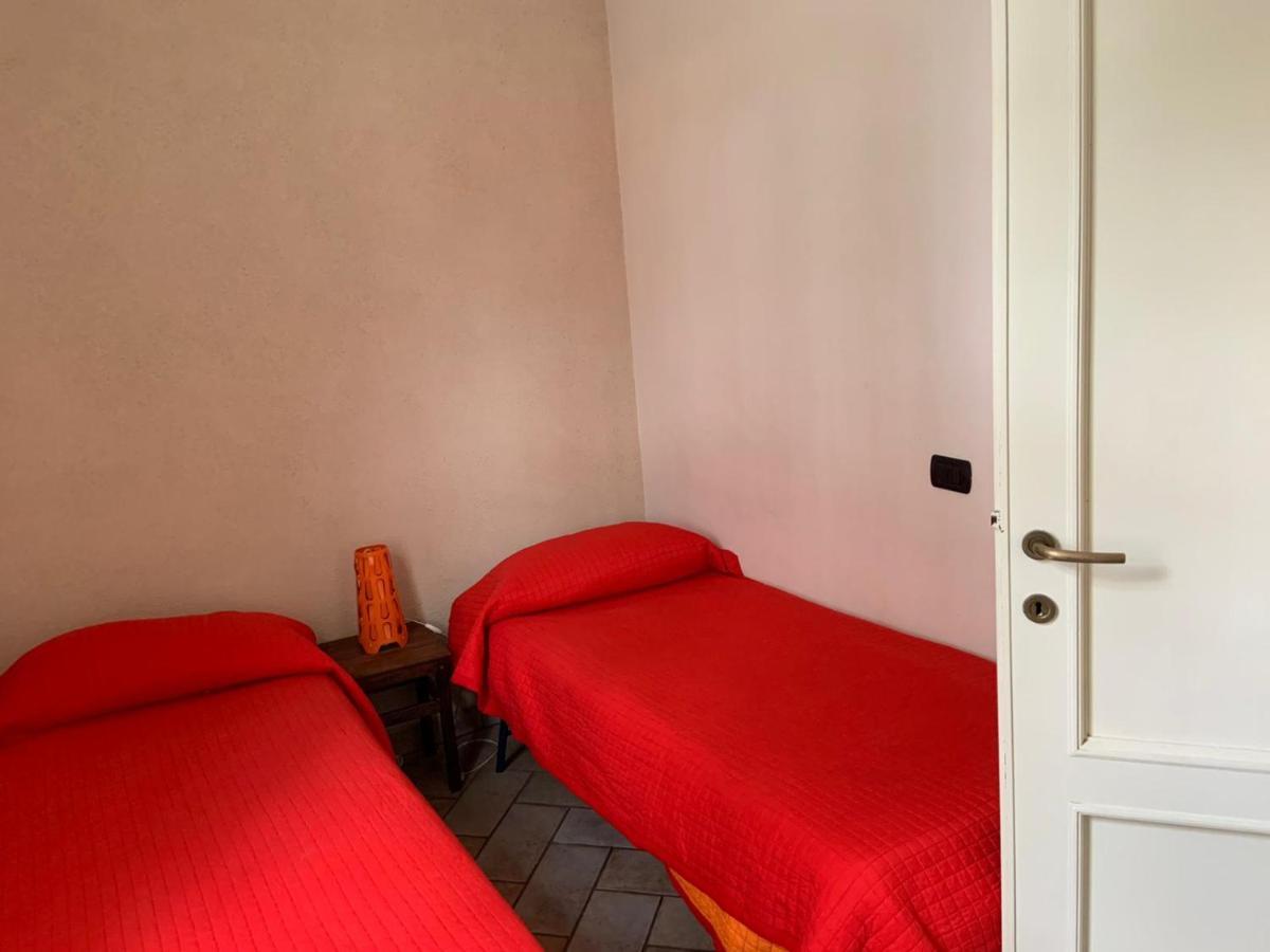 Appia Park Apartament 10 Min Dal Colosseo Рим Екстериор снимка