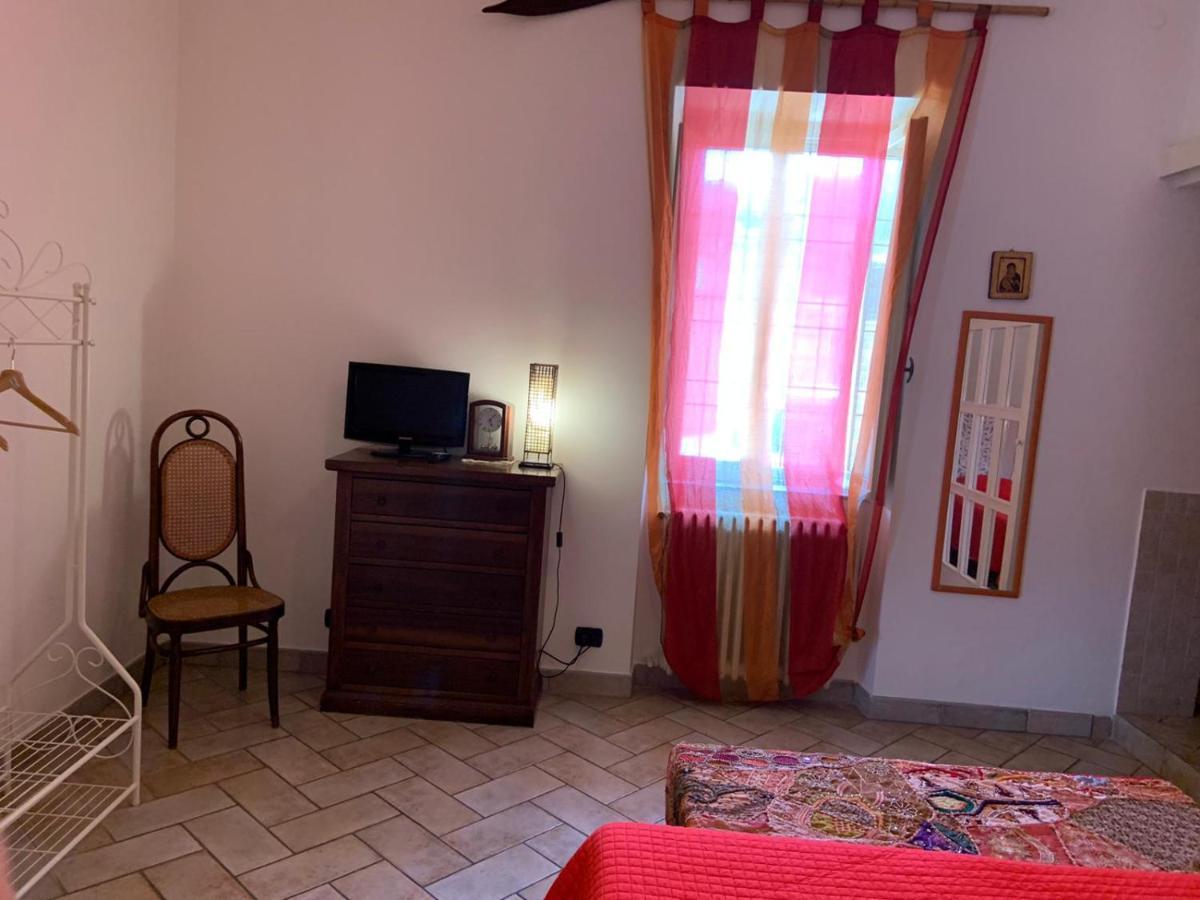 Appia Park Apartament 10 Min Dal Colosseo Рим Екстериор снимка