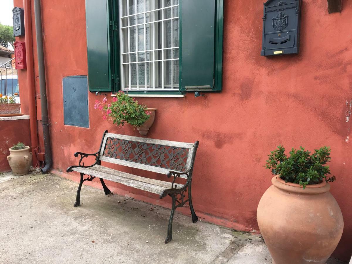 Appia Park Apartament 10 Min Dal Colosseo Рим Екстериор снимка